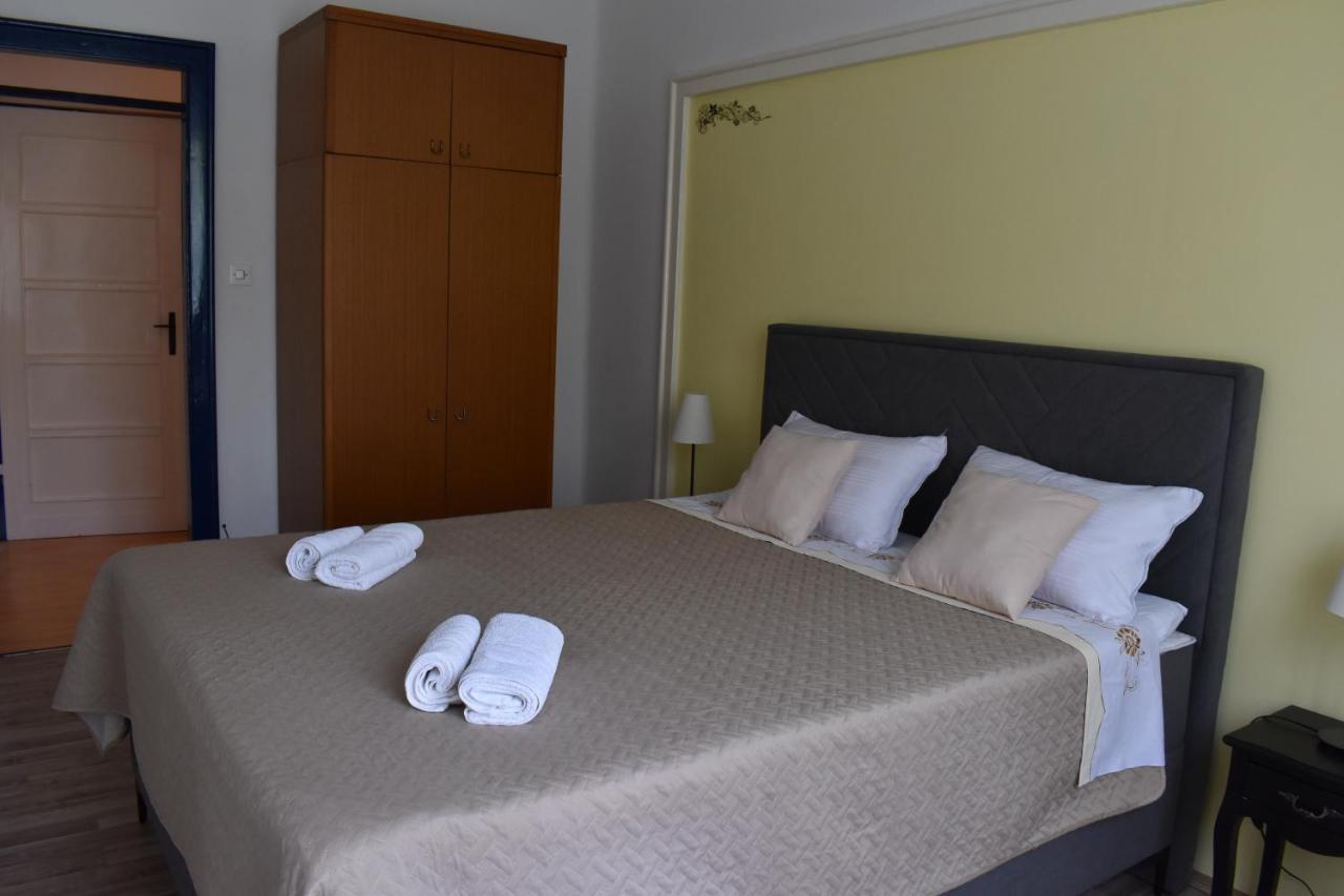 Apartment Riviera Pula Extérieur photo