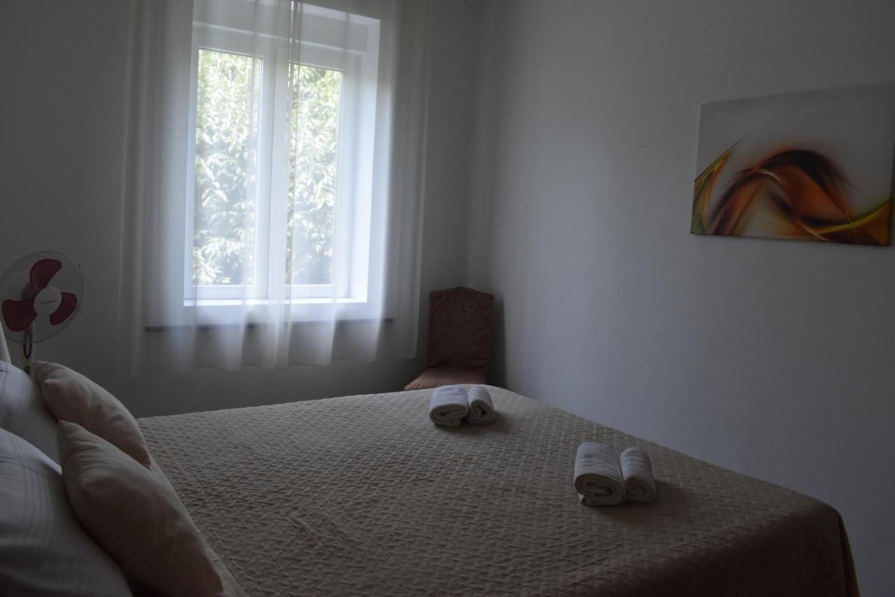 Apartment Riviera Pula Extérieur photo